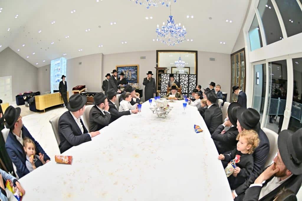 גלריית ענק: נמשך מסע האדמו"ר מויז'ניץ בליקווד