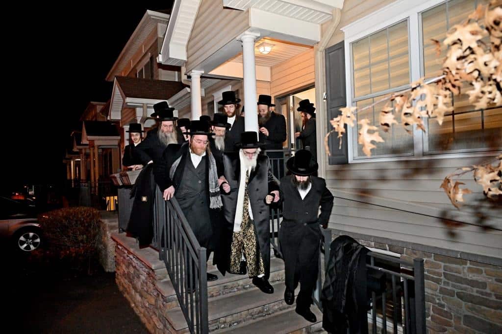 גלריית ענק: נמשך מסע האדמו"ר מויז'ניץ בליקווד