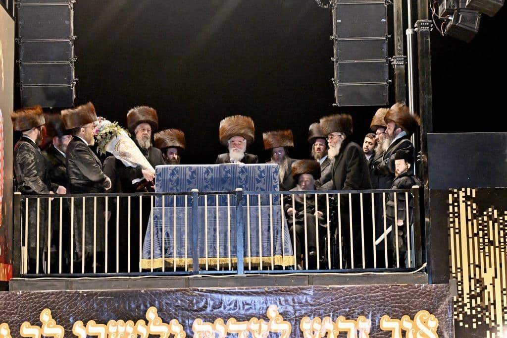 גלריית ענק: נמשך מסע האדמו"ר מויז'ניץ בליקווד