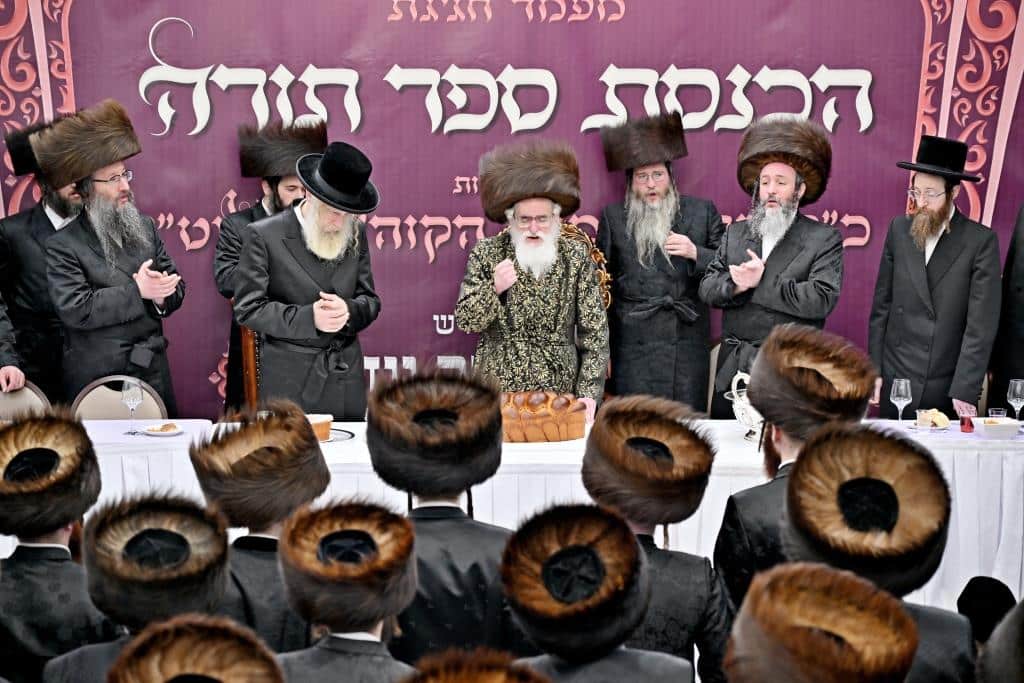 גלריית ענק: נמשך מסע האדמו"ר מויז'ניץ בליקווד