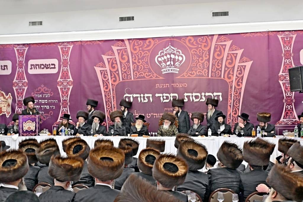 גלריית ענק: נמשך מסע האדמו"ר מויז'ניץ בליקווד