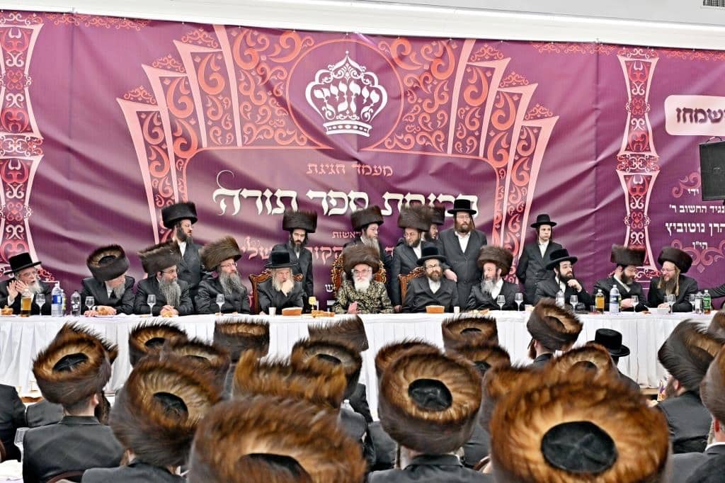 גלריית ענק: נמשך מסע האדמו"ר מויז'ניץ בליקווד