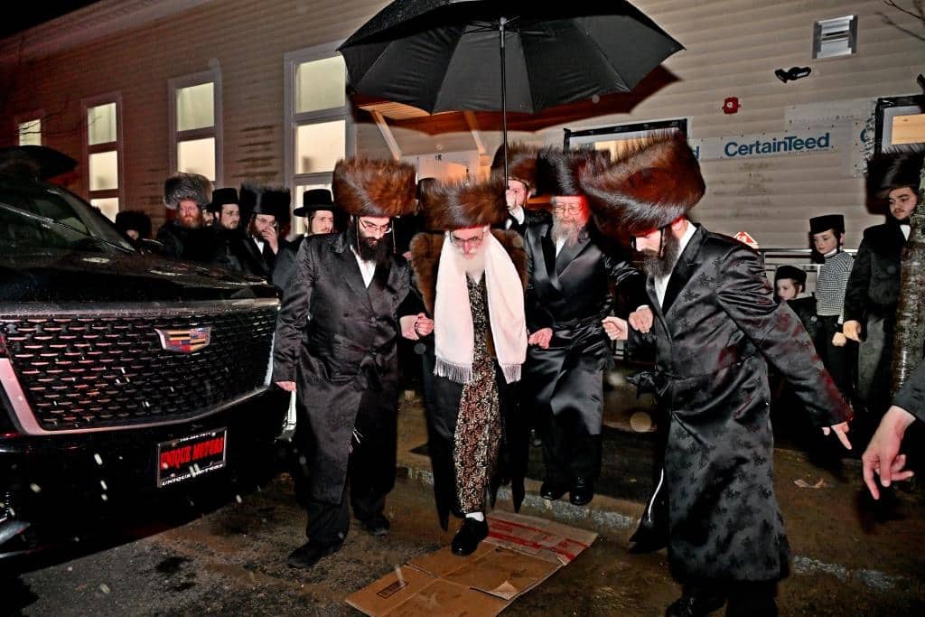 גלריית ענק: נמשך מסע האדמו"ר מויז'ניץ בליקווד