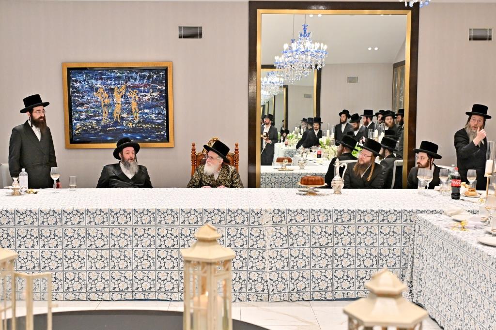 גלריית ענק: נמשך מסע האדמו"ר מויז'ניץ בליקווד