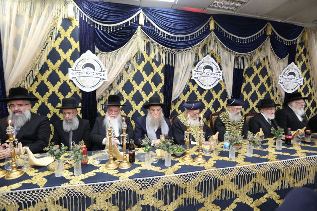 ב'כסא רחמים' ערכו מעמד לכבוד הראשון לציון הגר"ד יוסף