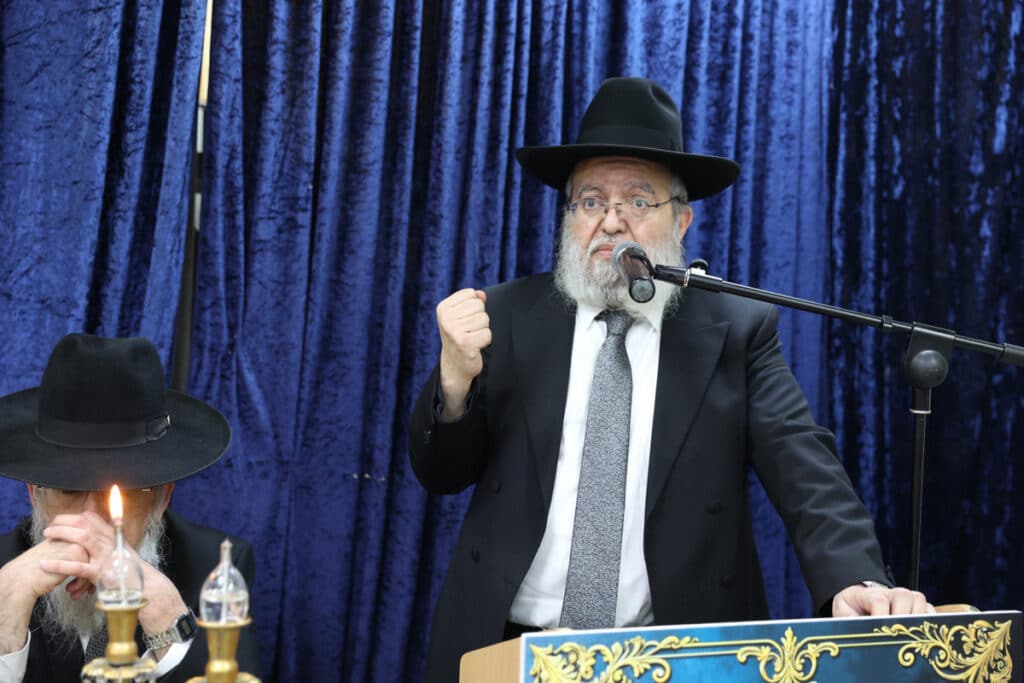 ב'כסא רחמים' ערכו מעמד לכבוד הראשון לציון הגר"ד יוסף