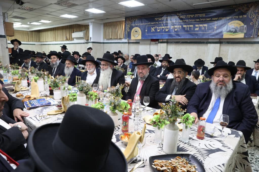ב'כסא רחמים' ערכו מעמד לכבוד הראשון לציון הגר"ד יוסף