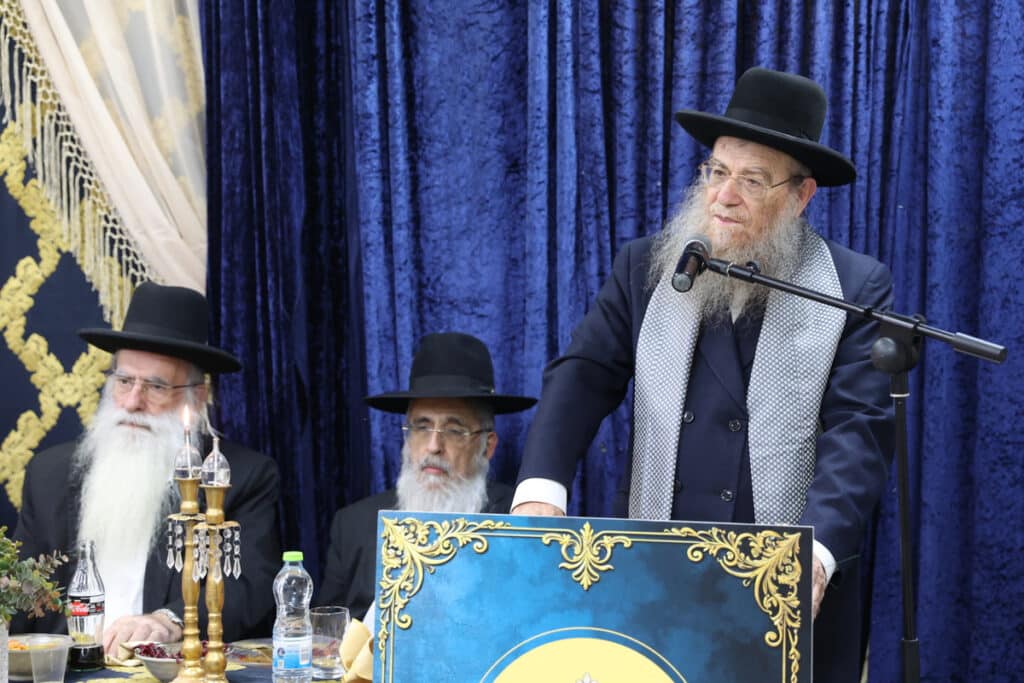 ב'כסא רחמים' ערכו מעמד לכבוד הראשון לציון הגר"ד יוסף