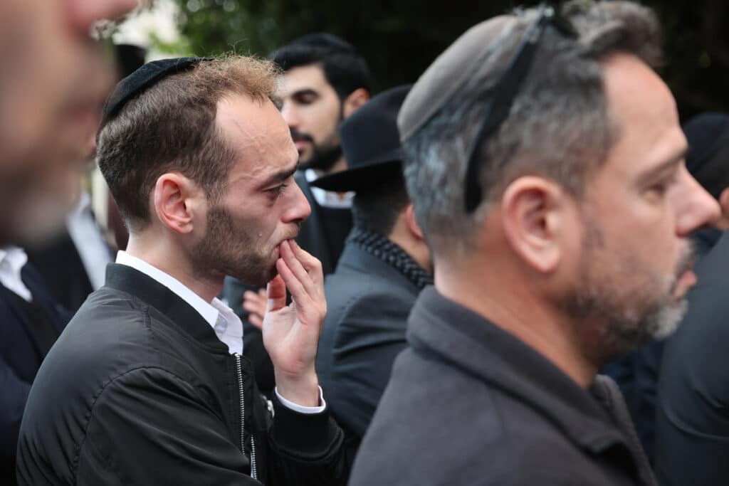 פרדס חנה: המונים ליוו למנוחות את המרא דאתרא