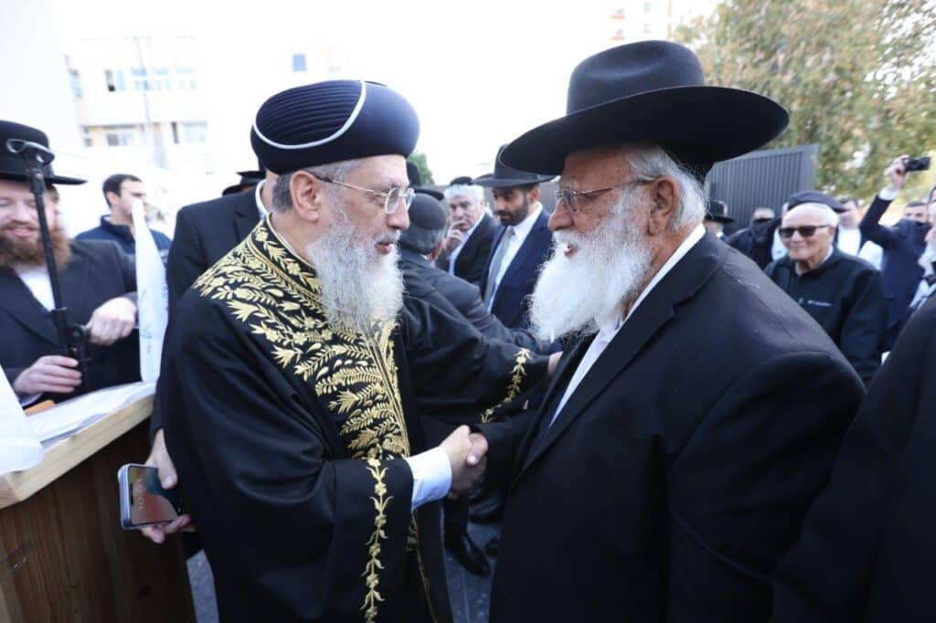 במעמד הראשל"צ: באשדוד חנכו מקווה מפואר ברובע ד' במעמד הראשל"צ: באשדוד חנכו מקווה מפואר ברובע ד'