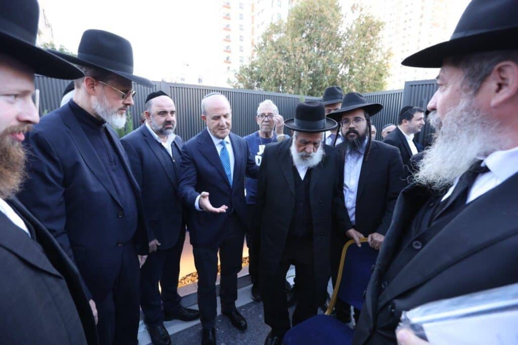 במעמד הראשל"צ: באשדוד חנכו מקווה מפואר ברובע ד' במעמד הראשל"צ: באשדוד חנכו מקווה מפואר ברובע ד'