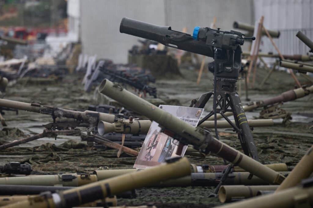 צה"ל חושף: למעלה מ-85,000 אמצעי לחימה הוחרמו בלבנון צה"ל חושף: למעלה מ-85,000 אמצעי לחימה הוחרמו בלבנון