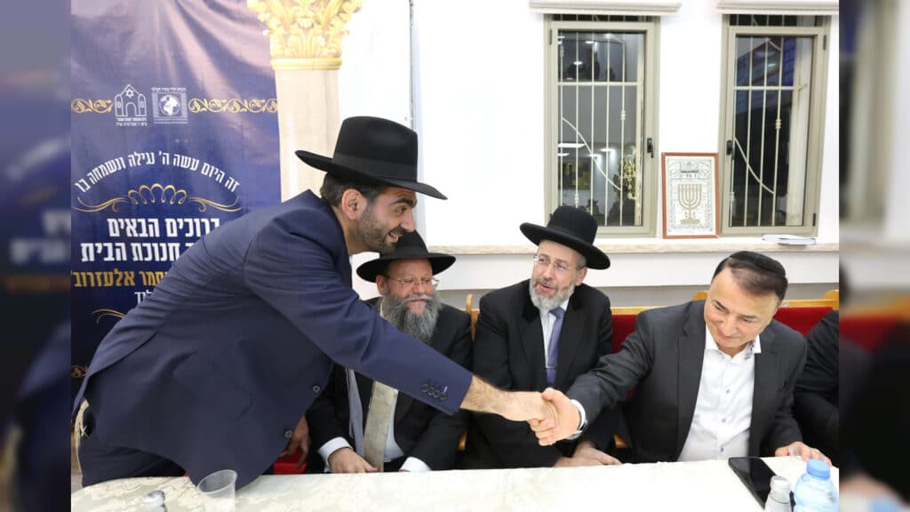 הגבאים הבוכרים התכנסו לחנוך בית כנסת ע"ש חמיו של הנגיד