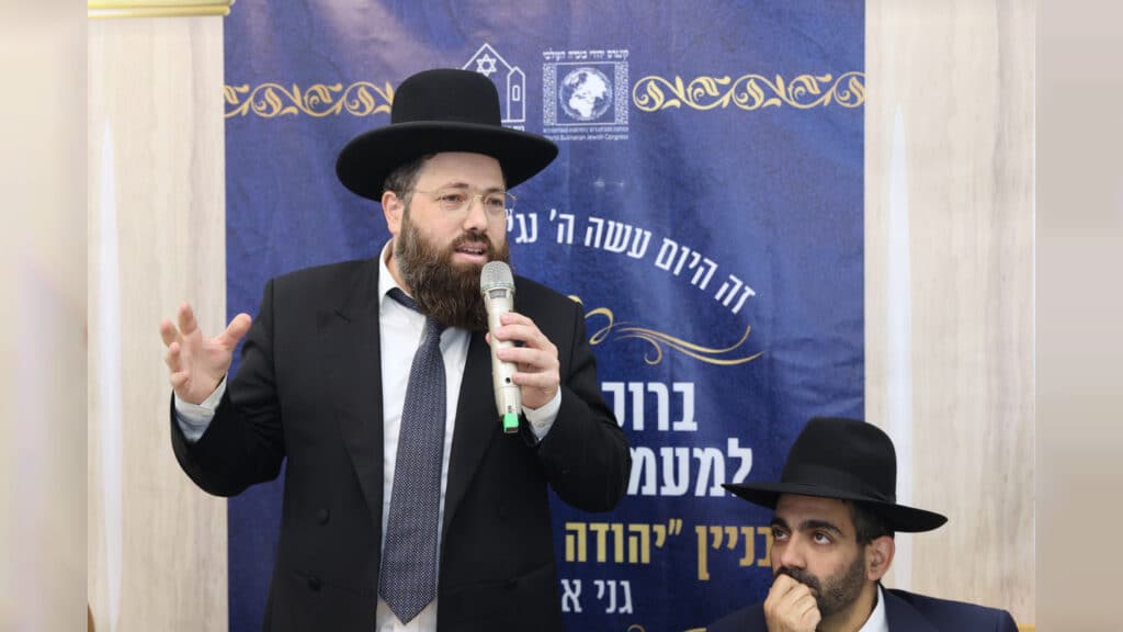 הגבאים הבוכרים התכנסו לחנוך בית כנסת ע"ש חמיו של הנגיד