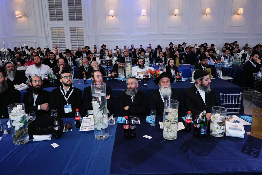 הגר"י אזרחי זעק: "גוזרים נגד התורה, שלא יגזרו נגד ברית מילה"