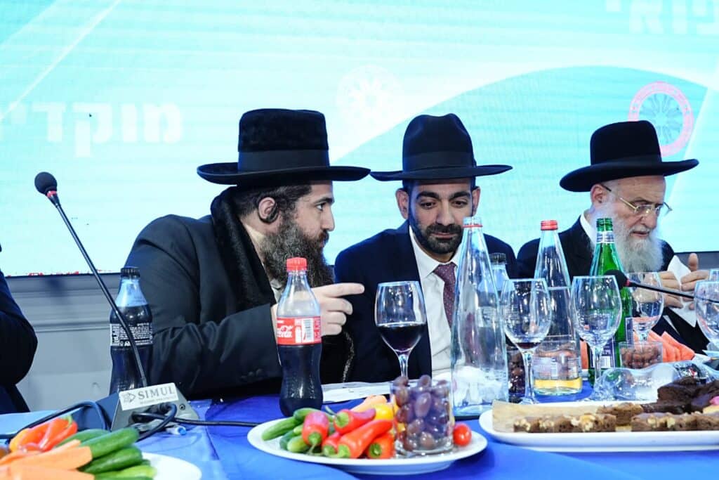 הגר"י אזרחי זעק: "גוזרים נגד התורה, שלא יגזרו נגד ברית מילה"