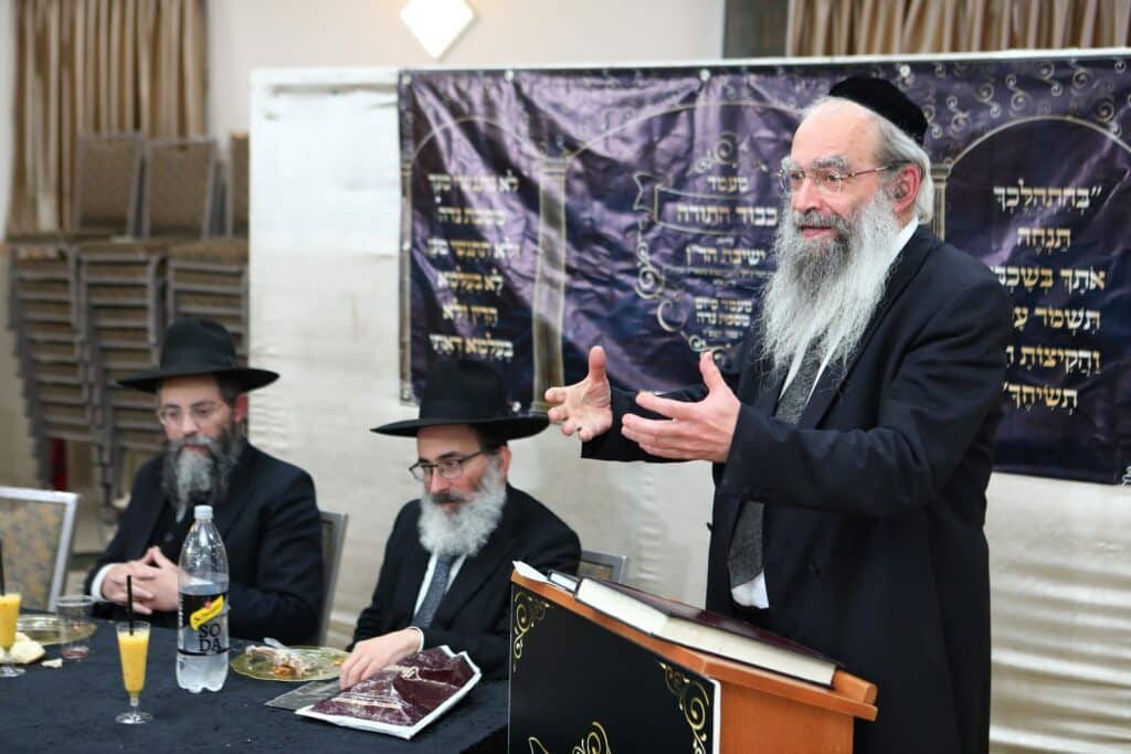 תיעוד: מעמד "כבוד התורה" בכולל הר"ן לרגל סיום מסכת