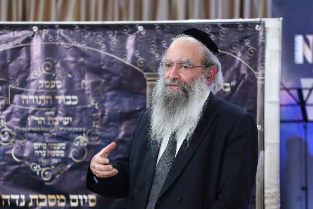 תיעוד: מעמד "כבוד התורה" בכולל הר"ן לרגל סיום מסכת