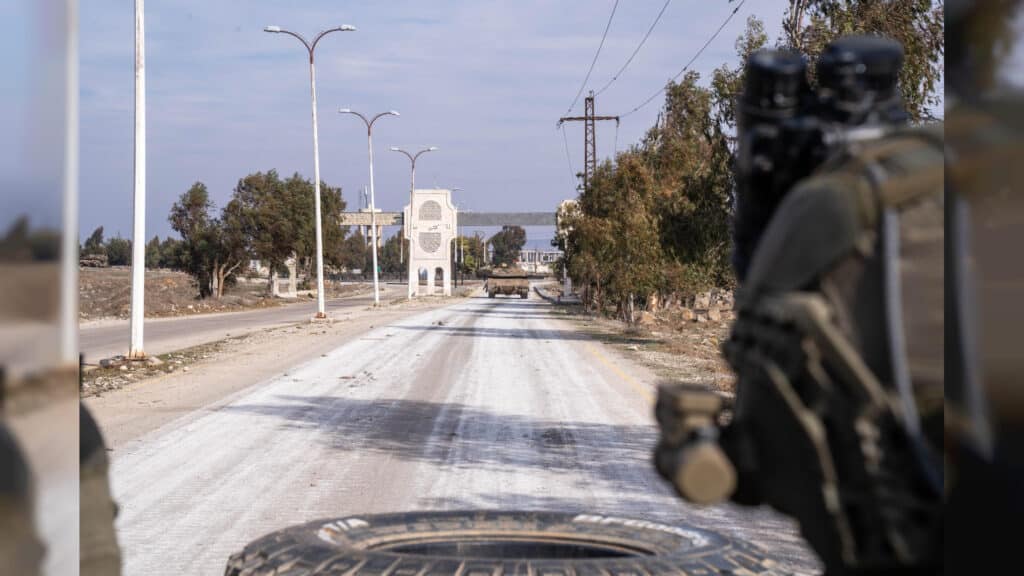 הגנה קדמית בשטח: לוחמי הצנחנים פשטו על סוריה