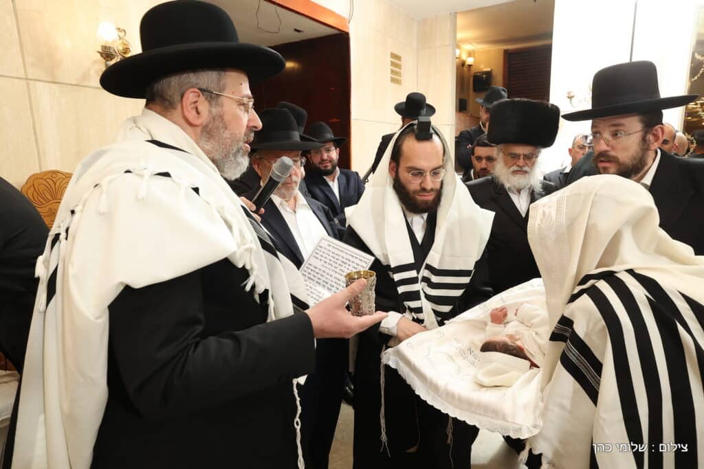 היועץ החרדי לנשיא ערך ברית לבנו - כמעט כולם התייצבו