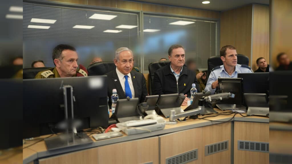 תיעוד: ההכנות לתקיפה בתימן והבכירים בבור הפיקוד