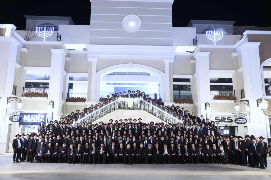 גלריה: 350 אברכים הוסמכו להוראה במעמד מרומם