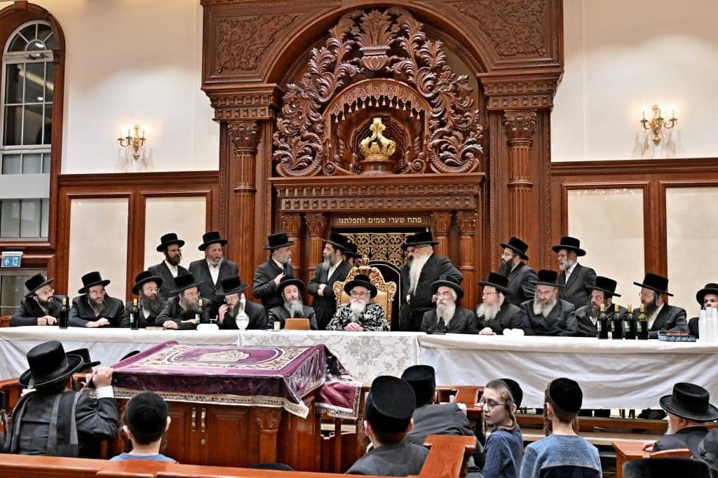 גלריה: מסע המלכות של האדמו"ר מויז'ניץ בלונדון