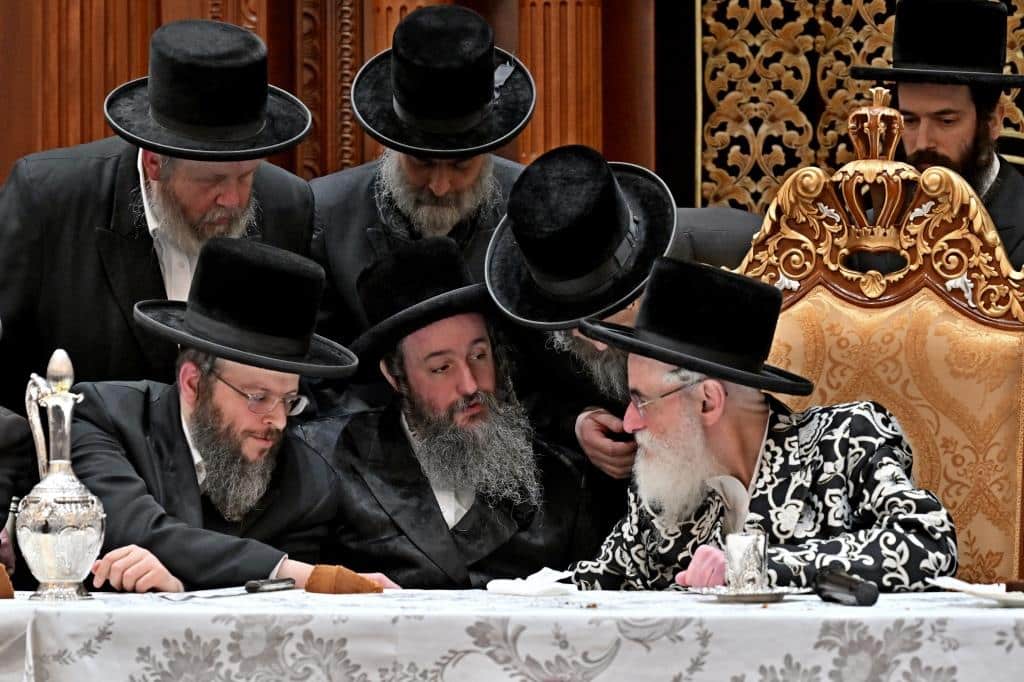 גלריה: מסע המלכות של האדמו"ר מויז'ניץ בלונדון