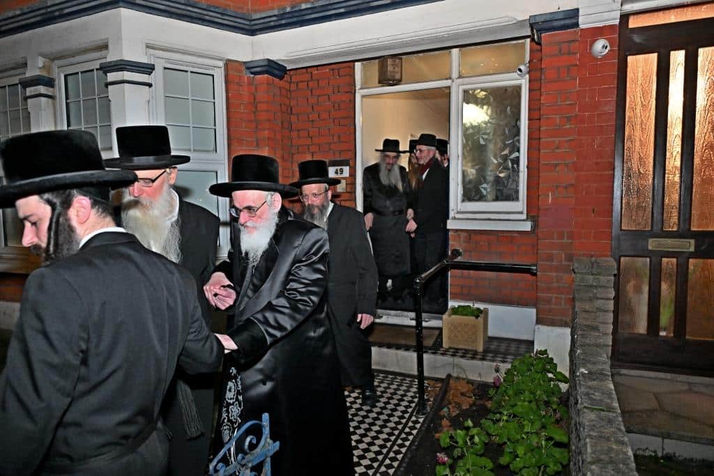 גלריה: מסע המלכות של האדמו"ר מויז'ניץ בלונדון