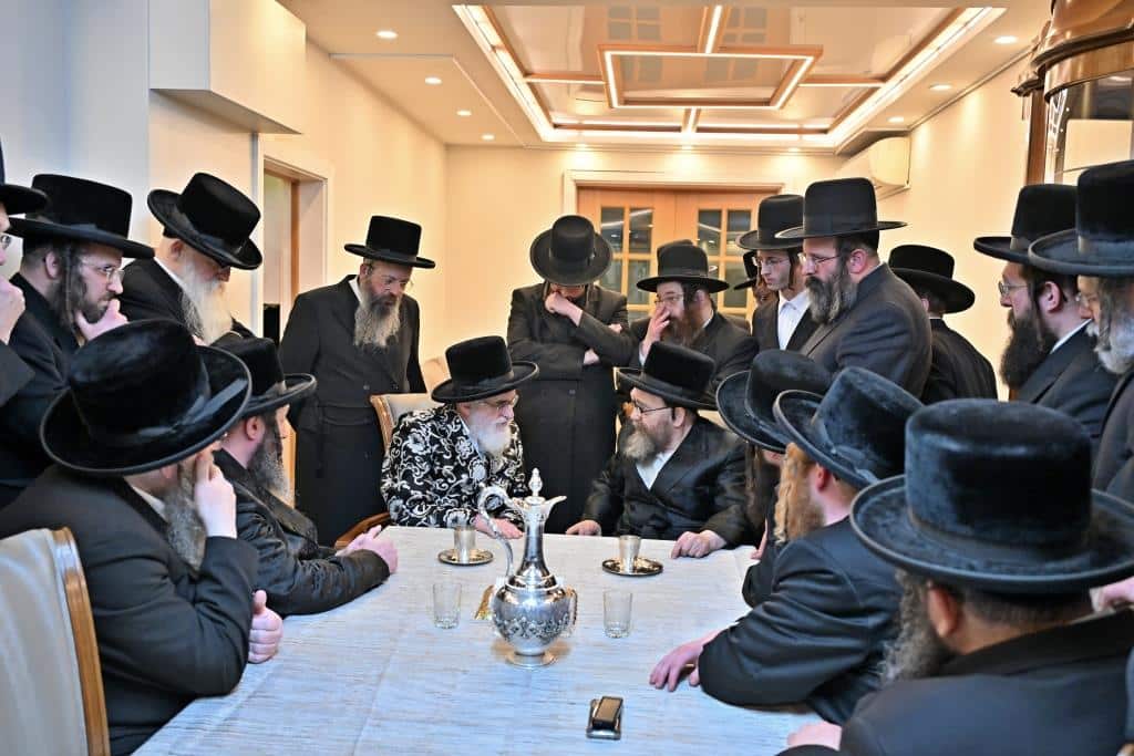 גלריה: מסע המלכות של האדמו"ר מויז'ניץ בלונדון