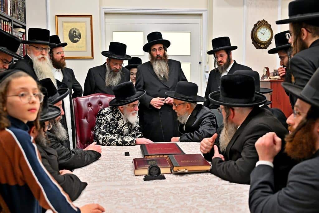 גלריה: מסע המלכות של האדמו"ר מויז'ניץ בלונדון