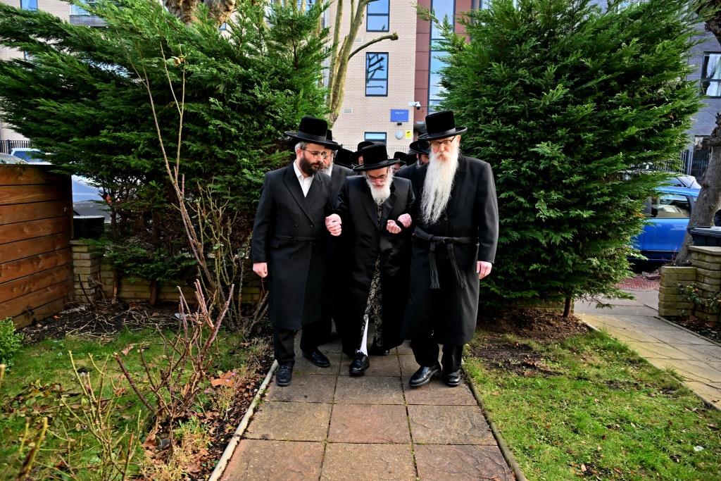 גלריה: מסע המלכות של האדמו"ר מויז'ניץ בלונדון