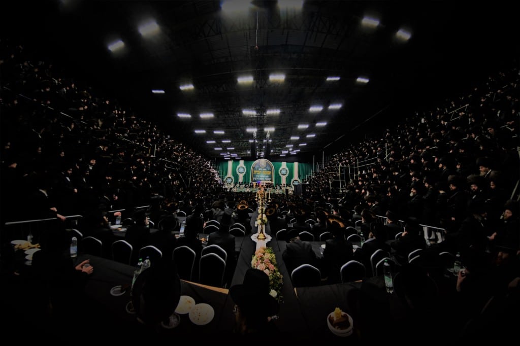 בלונדון חנכו את בניין תלמוד תורה ויז'ניץ בשילוב הכנסת ס"ת בלונדון חנכו את בניין תלמוד תורה ויז'ניץ בשילוב הכנסת ס"ת