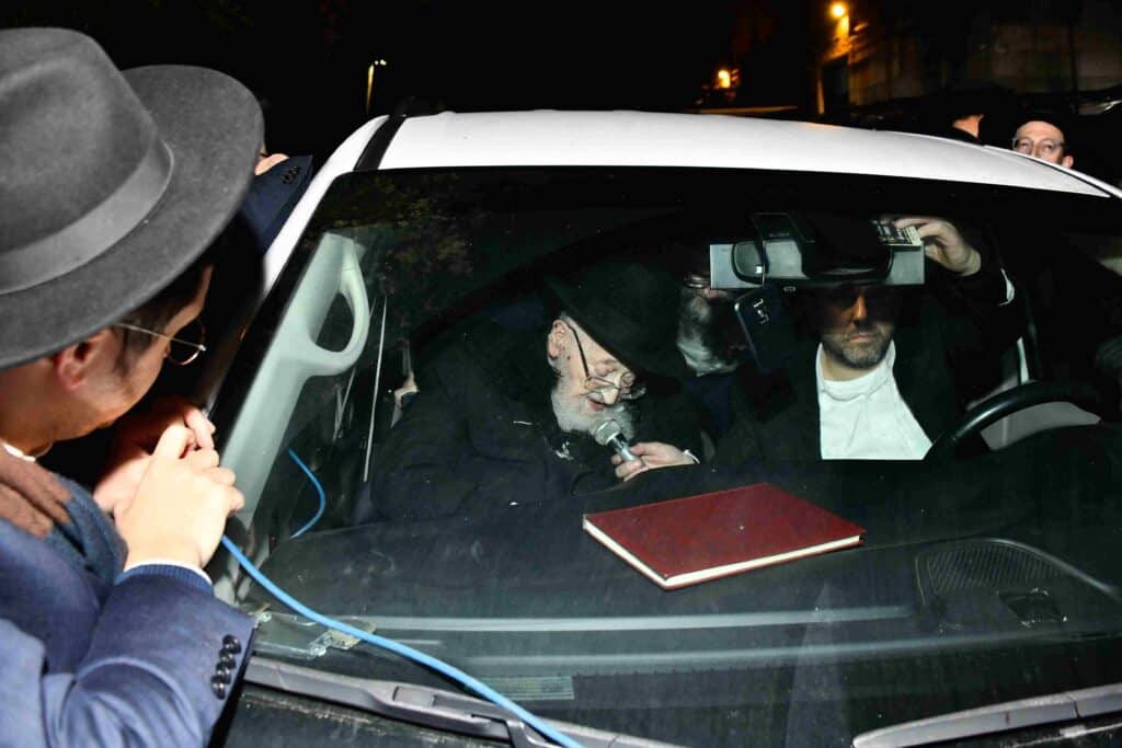 שרידה לדור דעה: אלפים ליוו למנוחות את הרבנית ברגמן ע"ה