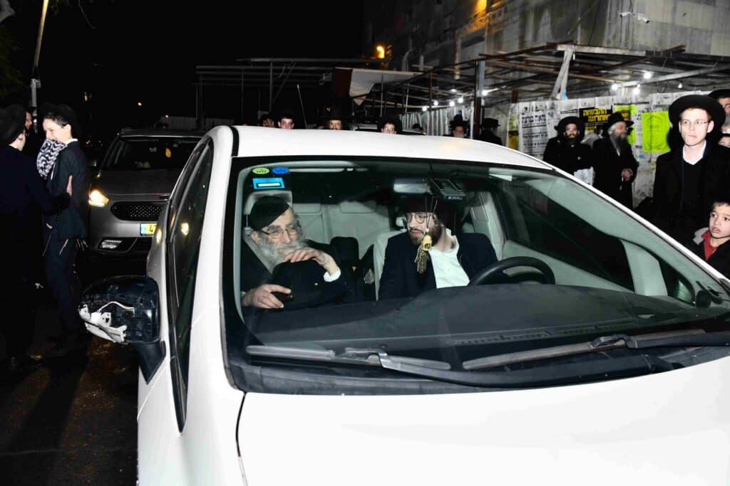 שרידה לדור דעה: אלפים ליוו למנוחות את הרבנית ברגמן ע"ה