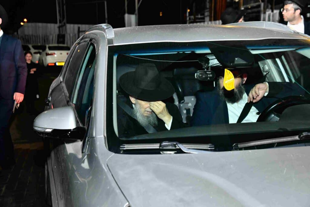 שרידה לדור דעה: אלפים ליוו למנוחות את הרבנית ברגמן ע"ה