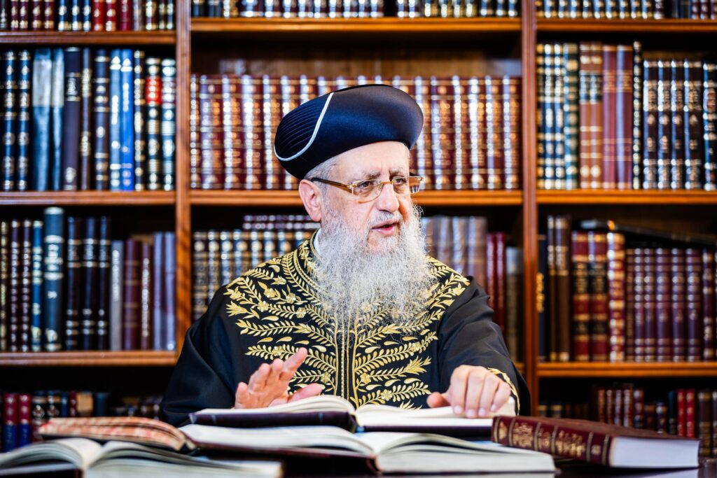 אנשי הסוד נחשפים: סדר היום, נאמני הבית והמשפיעים