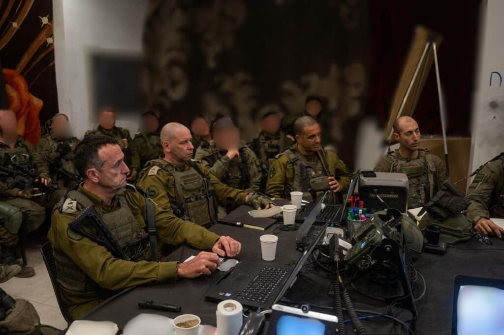 הרמטכ"ל: "חמאס יבין שהם צריכים להחזיר את החטופים"