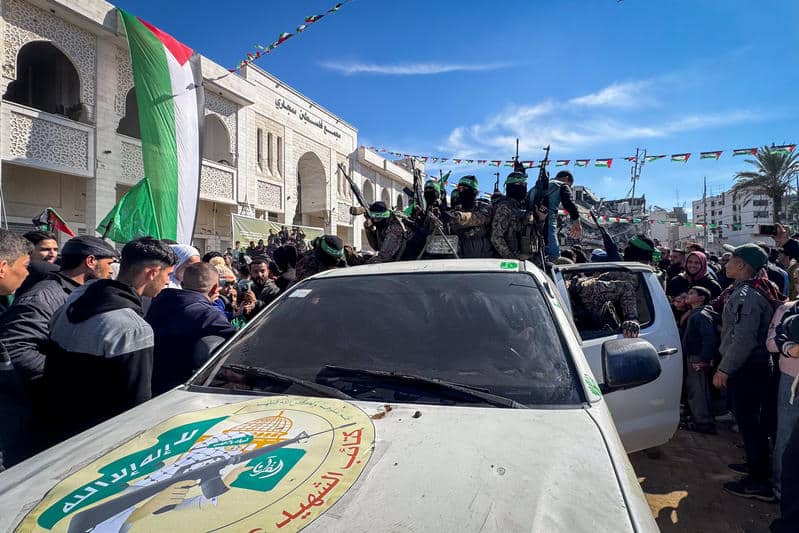 בין עסקת חטופים לעסקה פוליטית: זיסמן מסכם שבוע בין עסקת חטופים לעסקה פוליטית: זיסמן מסכם שבוע