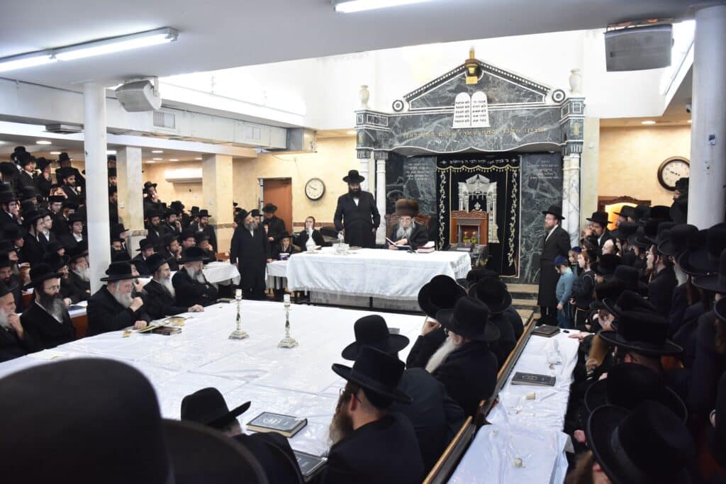 האדמו"ר מאלכסנדר ערך טיש ביום היארצייט של האדמו"ר השני