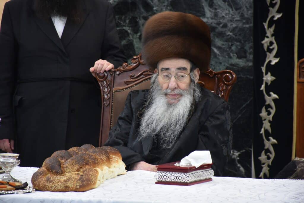 האדמו"ר מאלכסנדר ערך טיש ביום היארצייט של האדמו"ר השני