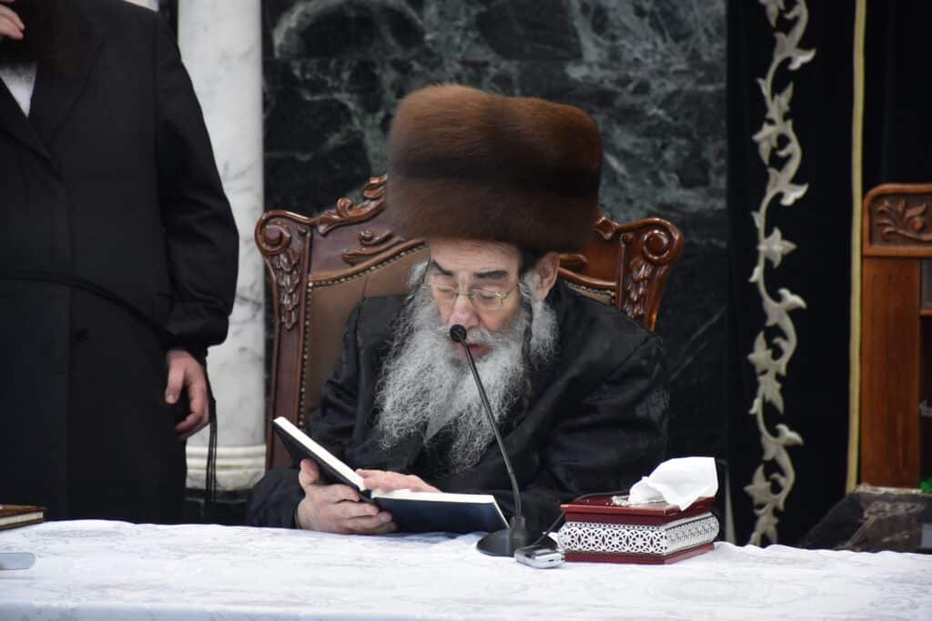 האדמו"ר מאלכסנדר ערך טיש ביום היארצייט של האדמו"ר השני