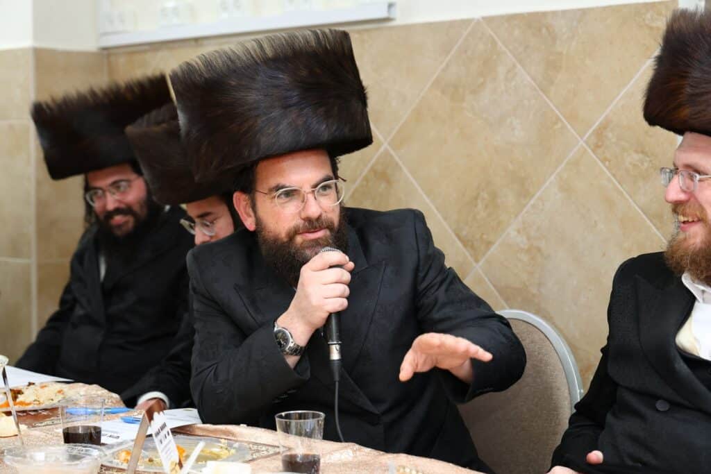 חיפה: ראשי הקהילות החסידיות התכנסו לוועידה מיוחדת