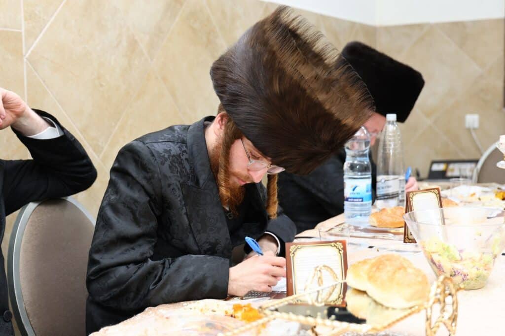 חיפה: ראשי הקהילות החסידיות התכנסו לוועידה מיוחדת