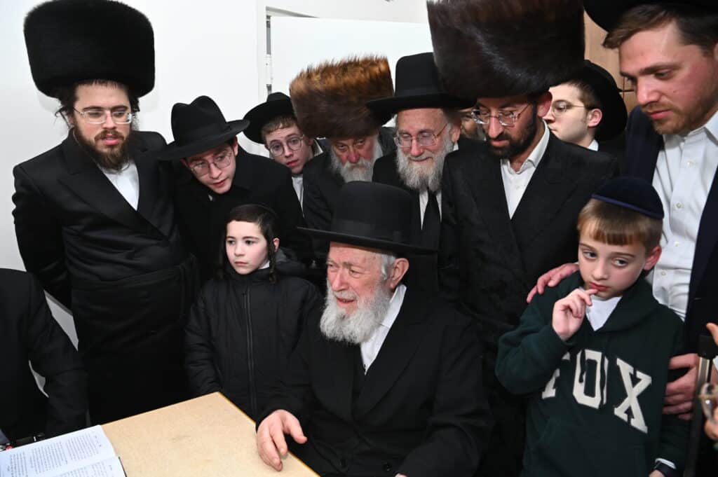 תיעוד: כשהגר"י זילברשטיין הסביר את תפילת "לקיים בנו"