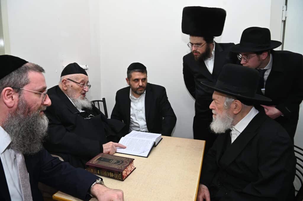 תיעוד: כשהגר"י זילברשטיין הסביר את תפילת "לקיים בנו"