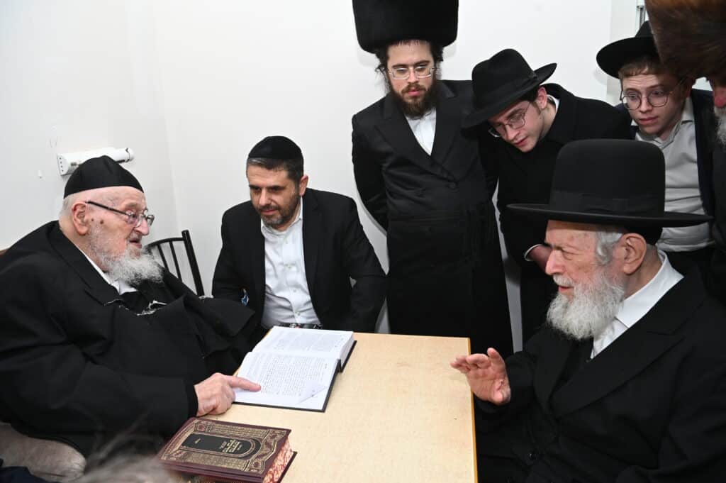 תיעוד: כשהגר"י זילברשטיין הסביר את תפילת "לקיים בנו"