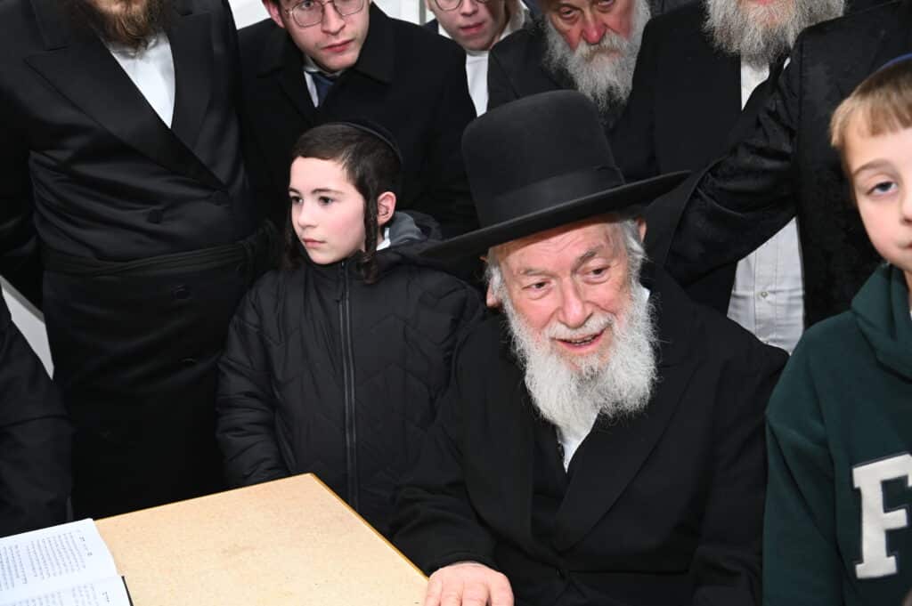 תיעוד: כשהגר"י זילברשטיין הסביר את תפילת "לקיים בנו"