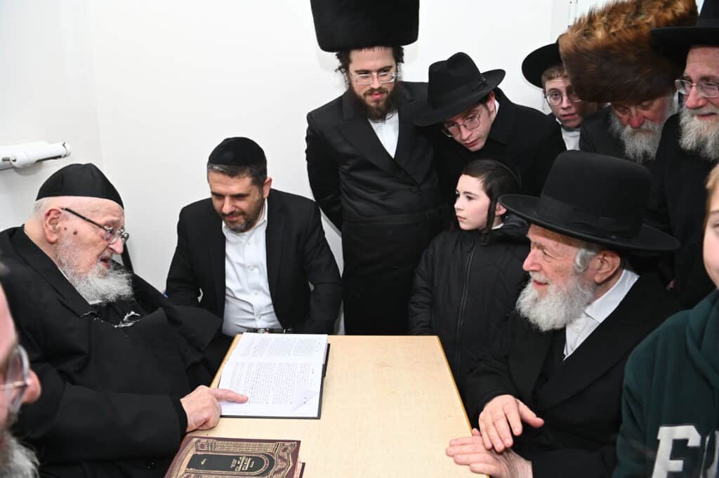 תיעוד: כשהגר"י זילברשטיין הסביר את תפילת "לקיים בנו"