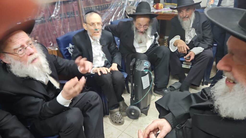 תיעוד: כשהגר"י זילברשטיין הסביר את תפילת "לקיים בנו"